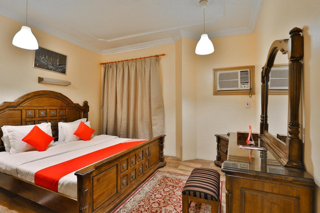 Hotel Oyo 350 Dar Almadinah à DDjeddah Extérieur photo