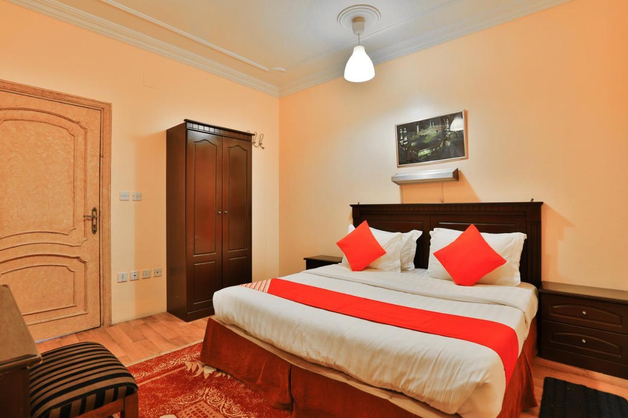 Hotel Oyo 350 Dar Almadinah à DDjeddah Extérieur photo