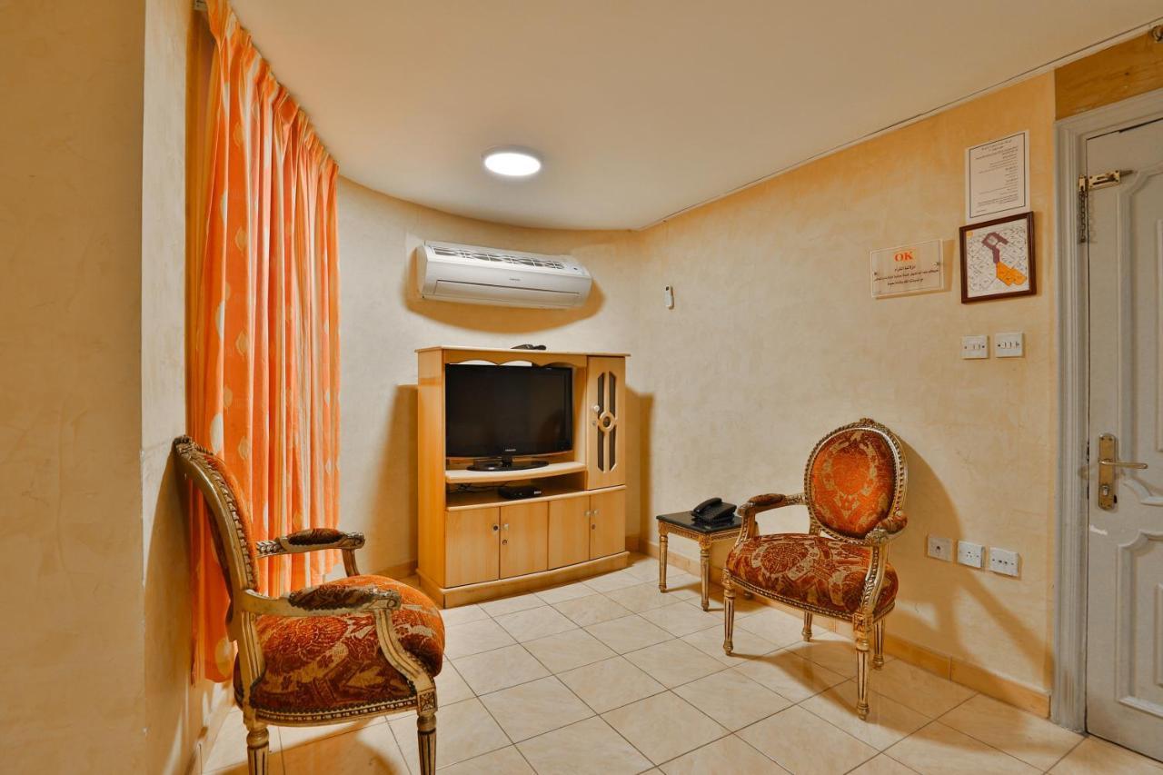 Hotel Oyo 350 Dar Almadinah à DDjeddah Extérieur photo