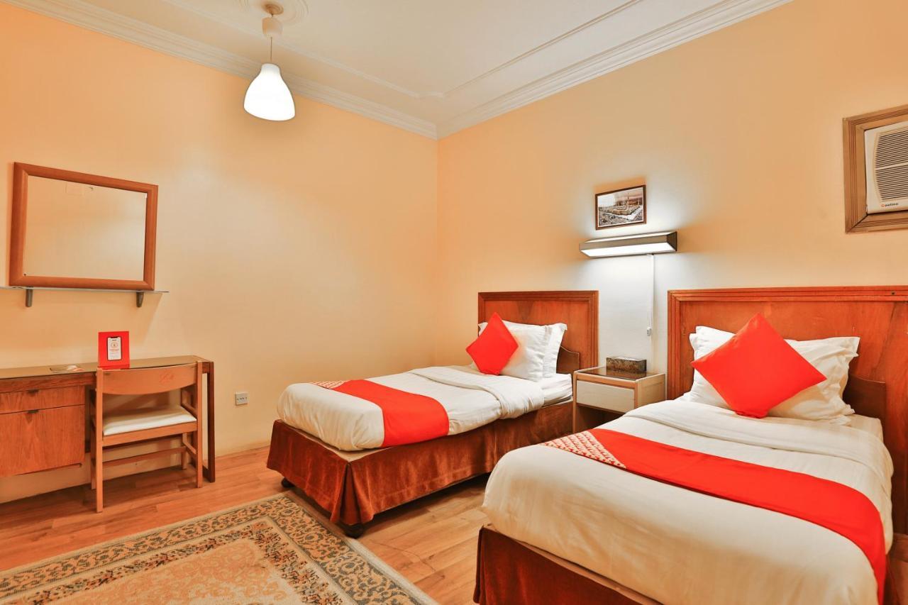 Hotel Oyo 350 Dar Almadinah à DDjeddah Extérieur photo